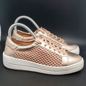EUC. Steven Madden | Rose Gold 'Neon' Mesh Platform Sneakers